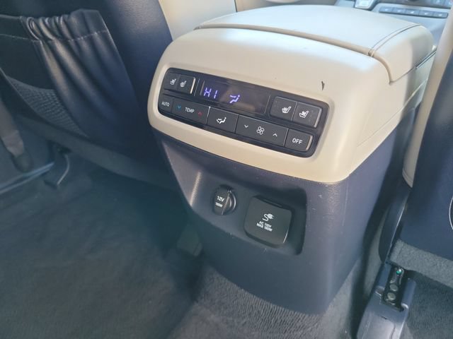 Used 2022 Hyundai Palisade Calligraphy w/ Cargo Package FWD image 27