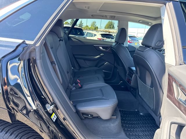Used 2023 Audi Q8 Premium Plus w/ Premium Plus Package AWD/4WD image 10