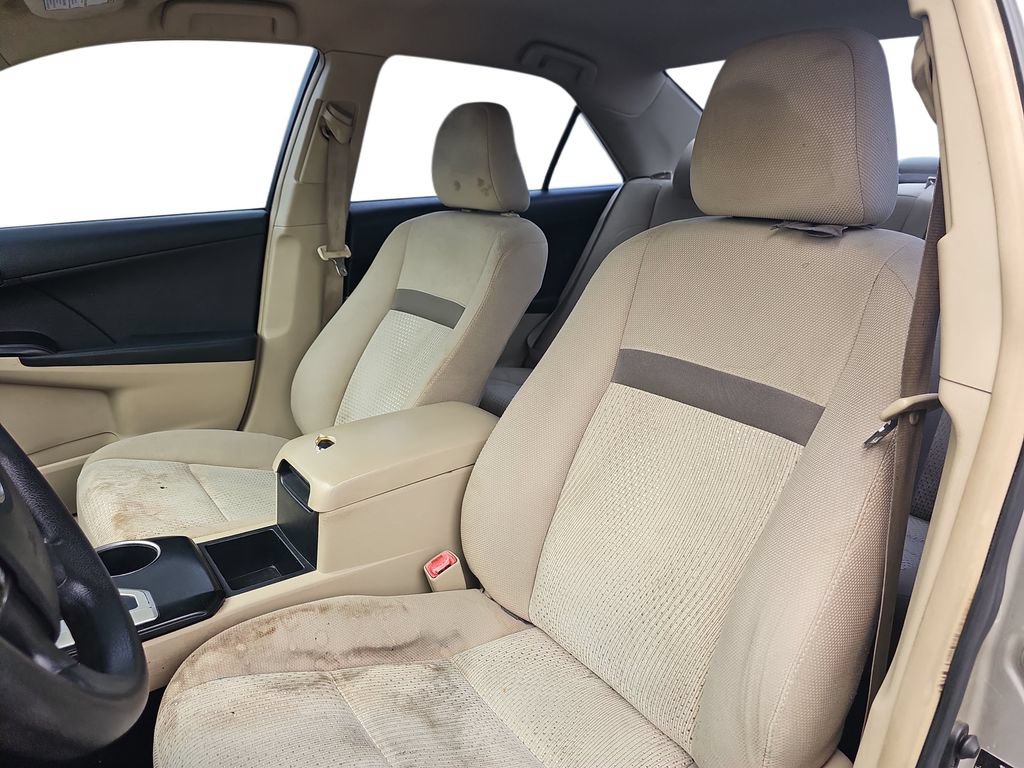 Used 2013 Toyota Camry FWD image 15