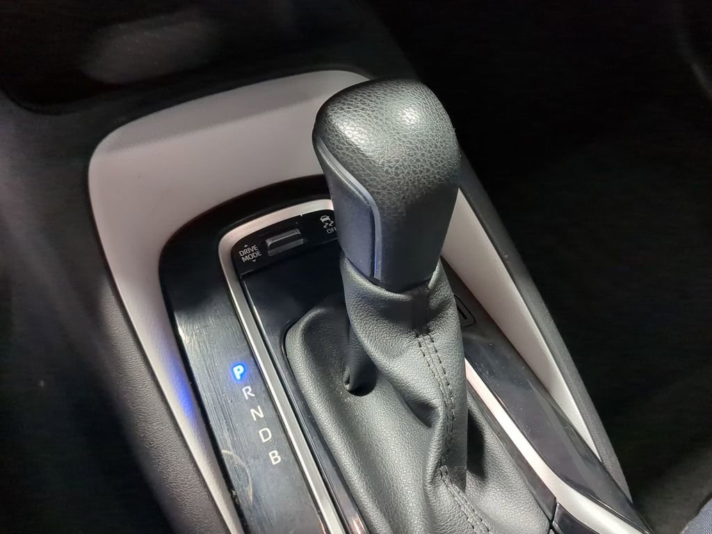 Used 2023 Toyota Corolla SE image 32
