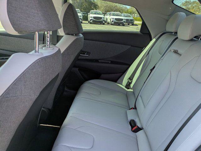 New 2026 Hyundai Elantra Limited FWD image 16