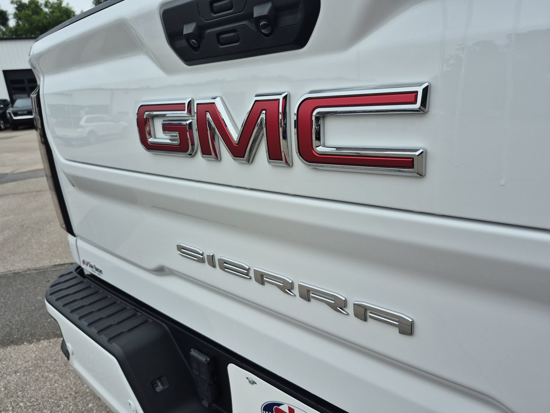 Used 2024 GMC Sierra 2500 AT4 w/ AT4 Premium Plus Package AWD/4WD image 31