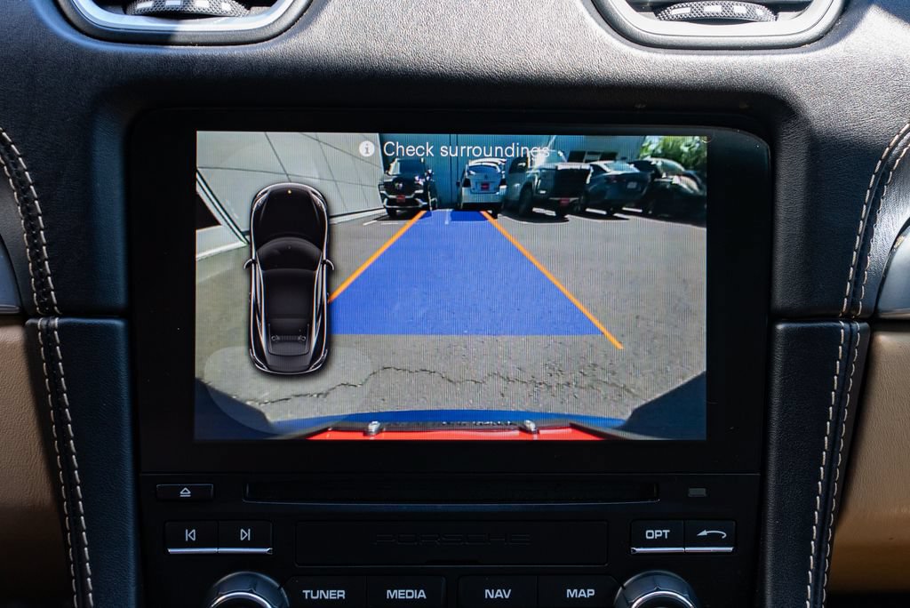 Used 2018 Porsche 718 Cayman RWD image 12