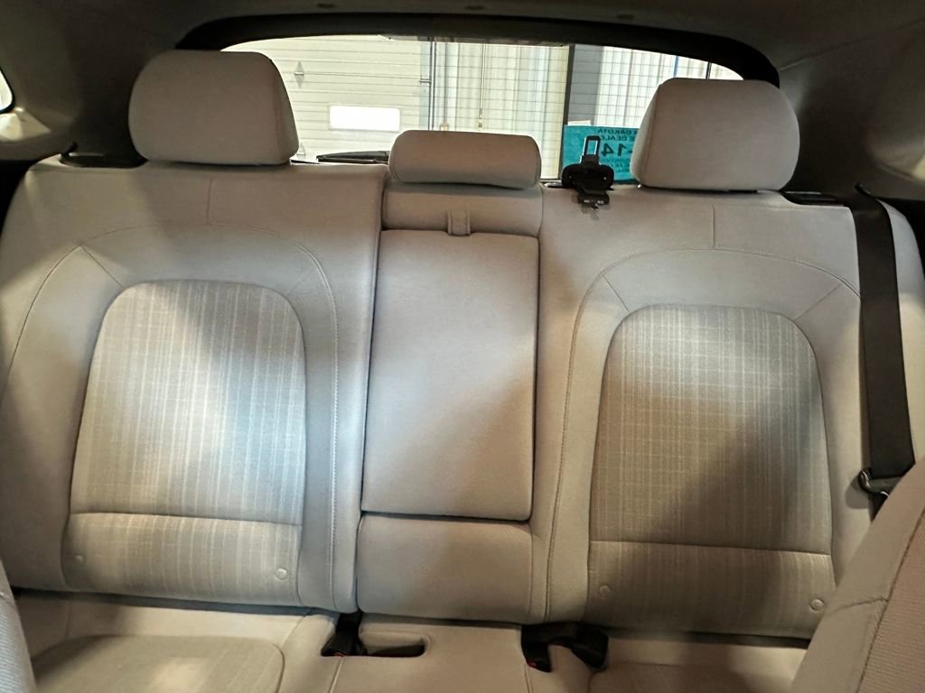 Used 2023 Hyundai Kona SEL image 28
