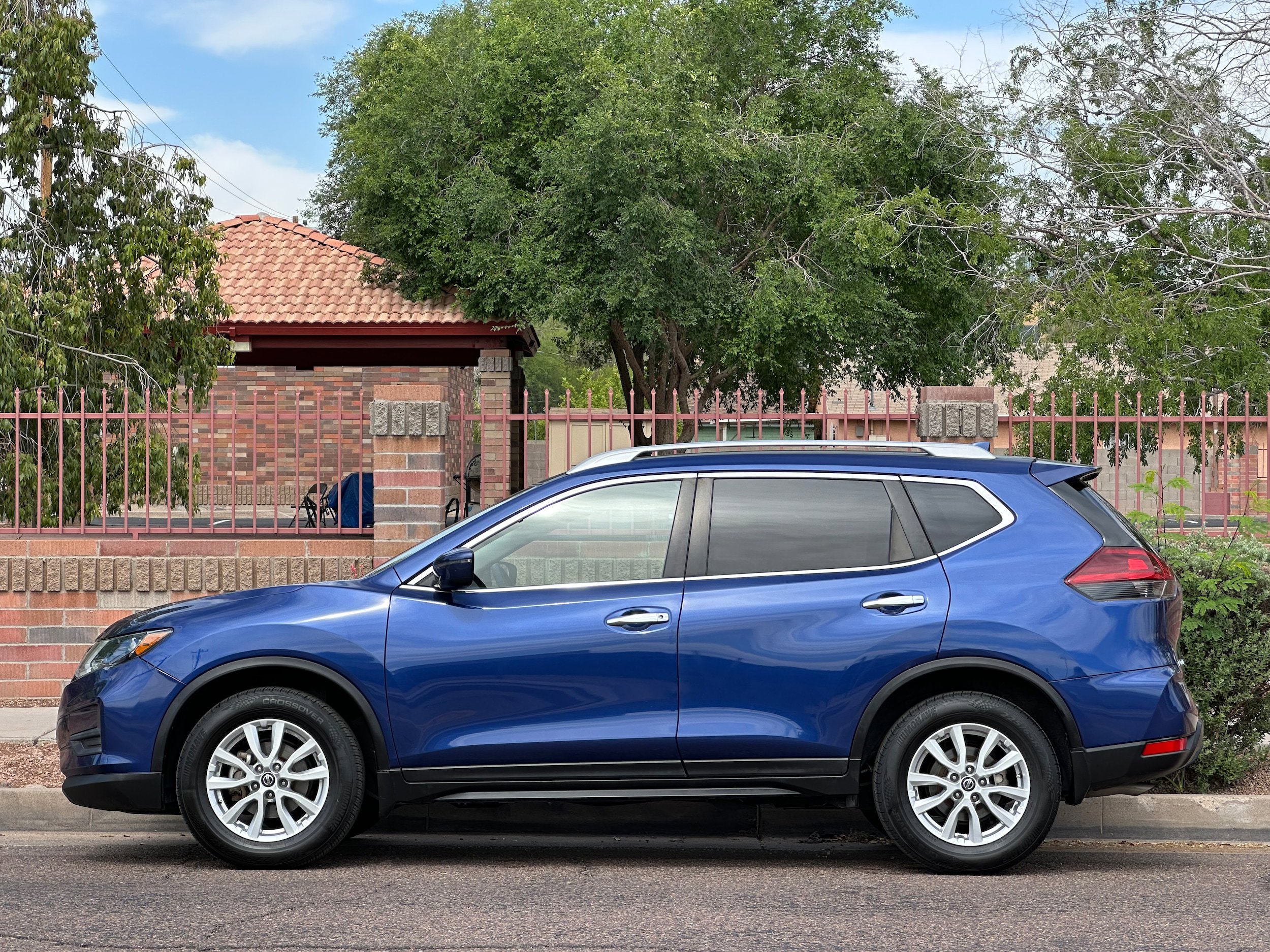 Used 2019 Nissan Rogue S w/ Special Edition Package image 3