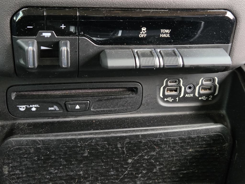 Used 2019 RAM 1500 Big Horn RWD image 27