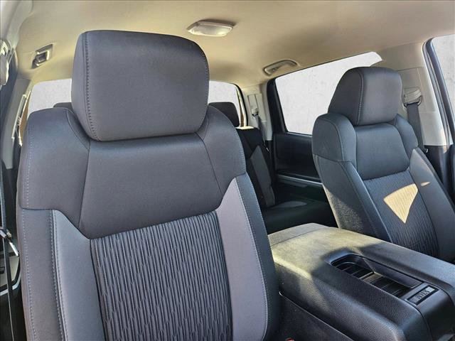 Used 2015 Toyota Tundra SR5 w/ SR5 Upgrade Package AWD/4WD image 16