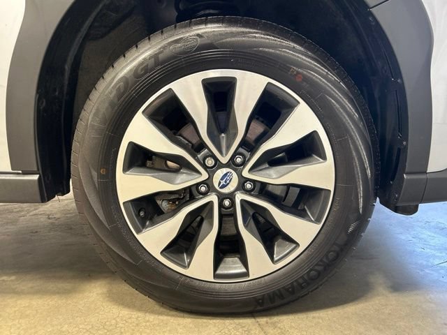 Used 2023 Subaru Outback Limited AWD/4WD image 11