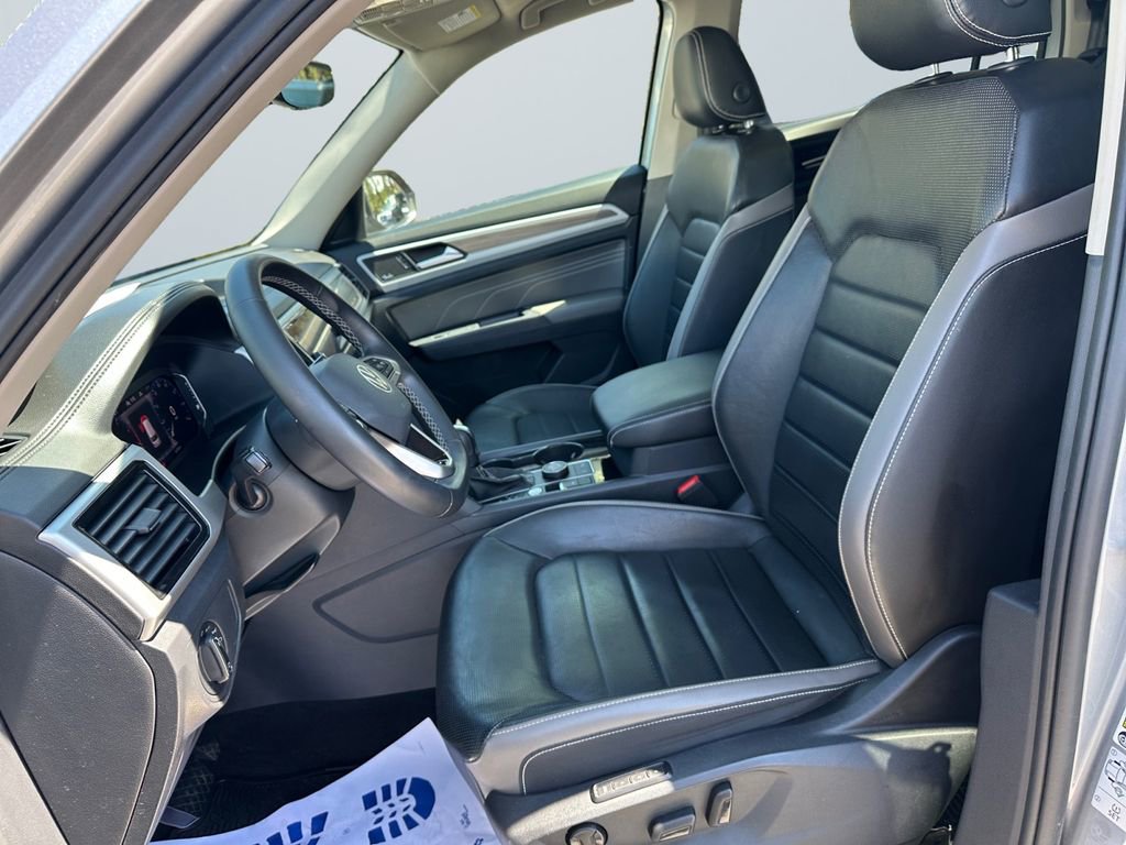 Used 2021 Volkswagen Atlas SEL Premium image 9