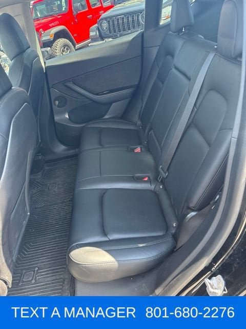 Used 2021 Tesla Model Y Long Range AWD/4WD image 12