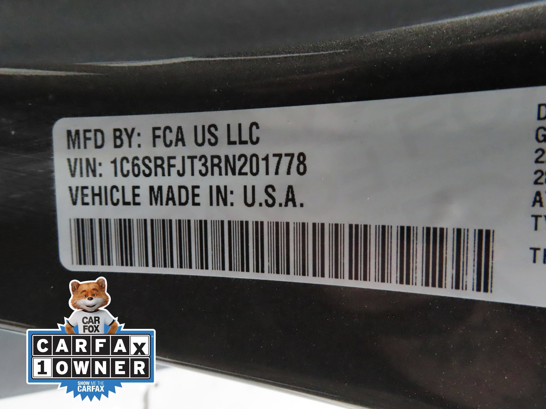 Used 2024 RAM 1500 Laramie AWD/4WD image 29