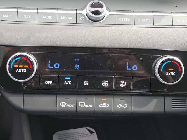 New 2026 Hyundai Elantra SEL FWD image 32