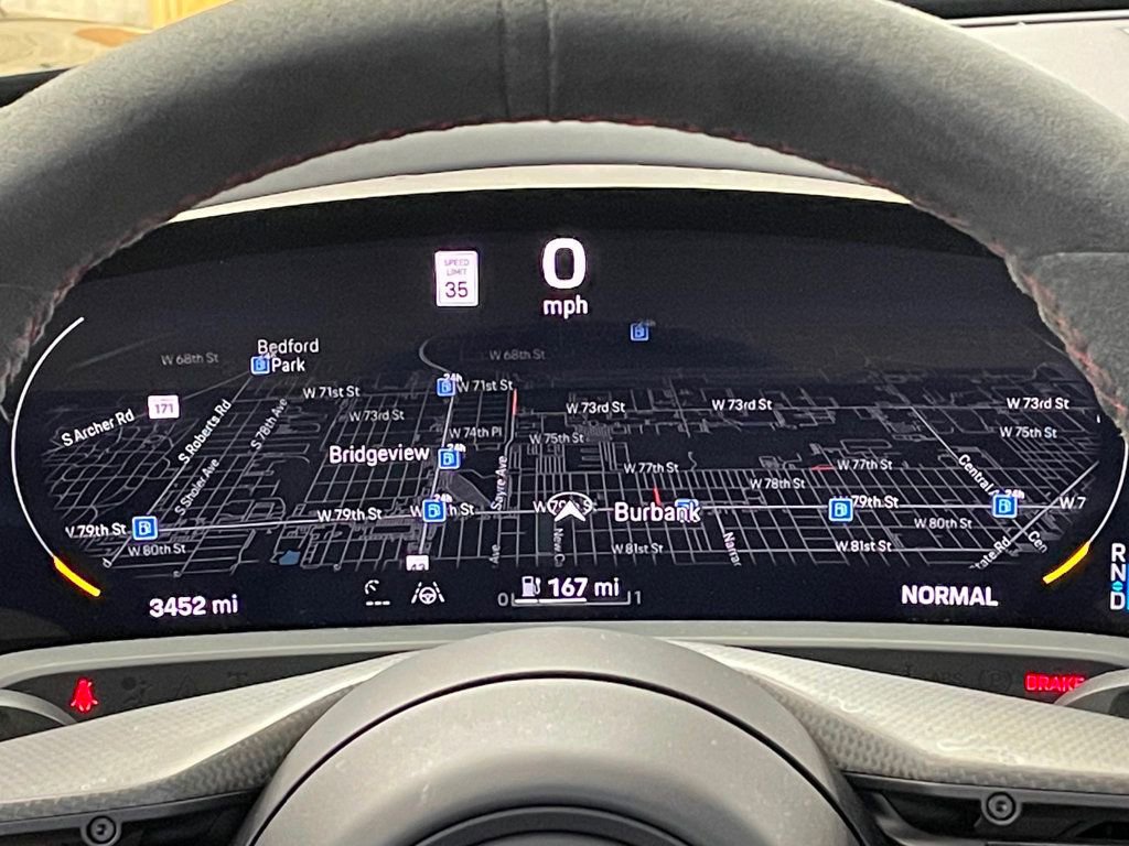 Used 2024 Porsche Taycan GTS image 28