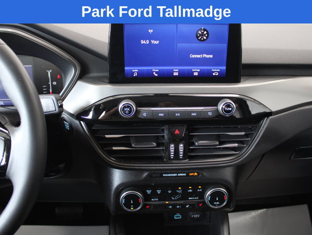 Used 2023 Ford Escape Active AWD/4WD image 16