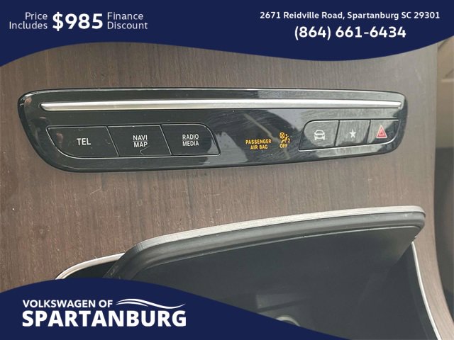 Used 2020 Mercedes-Benz GLC 300 4MATIC image 25