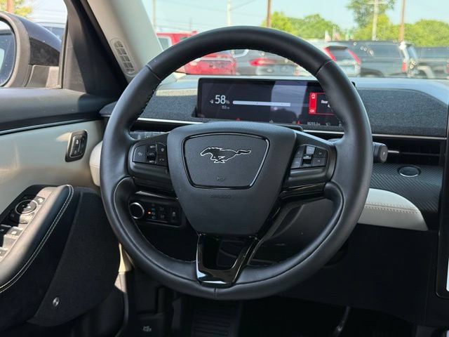 Certified 2025 Ford Mustang Mach-E Premium AWD/4WD image 8