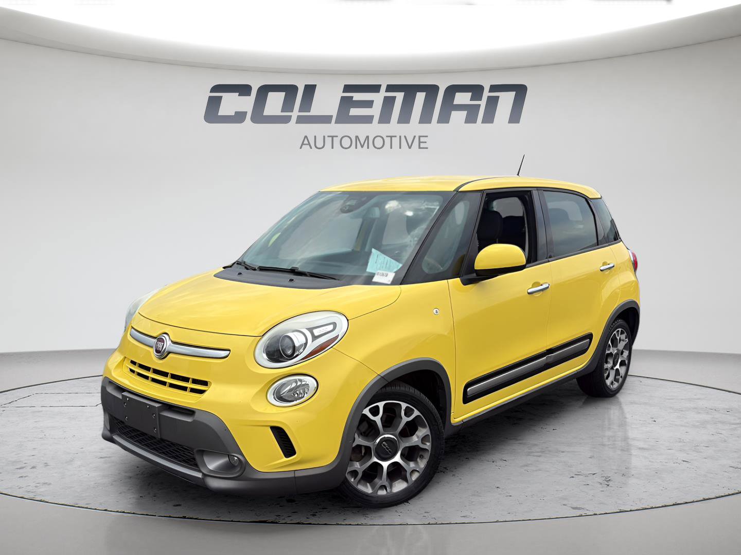 Used 2014 FIAT 500L Trekking w/ Popular Equipment Group