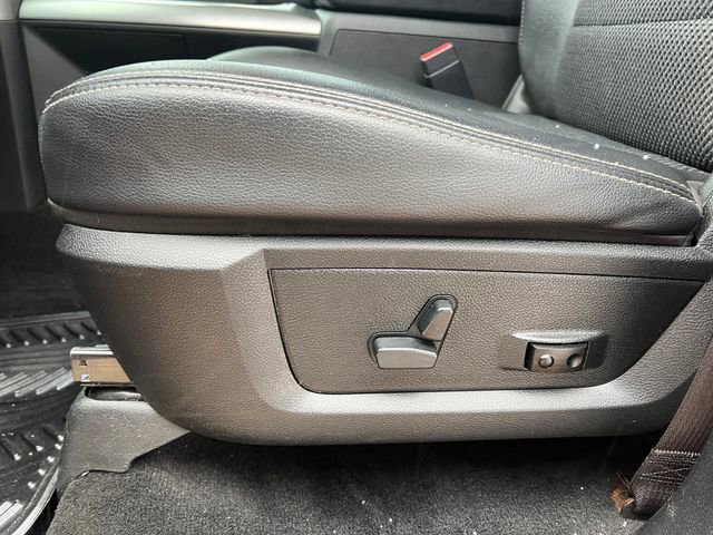 Used 2017 RAM 1500 Sport image 13