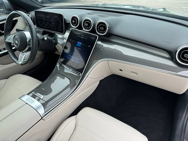 Used 2024 Mercedes-Benz C 300 4MATIC Sedan image 10