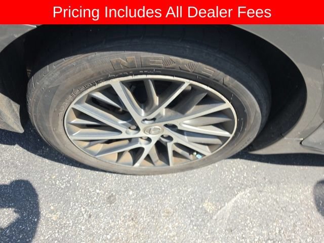 Used 2016 Lexus ES 350 w/ Luxury Package w/Wood Trim FWD image 15