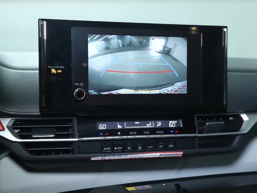 Certified 2026 Toyota Sienna LE AWD/4WD image 28