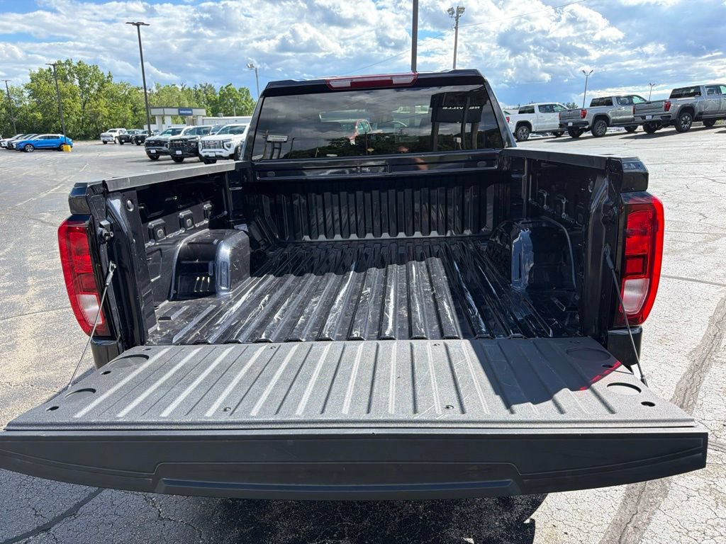 Certified 2025 GMC Sierra 1500 Elevation AWD/4WD image 9