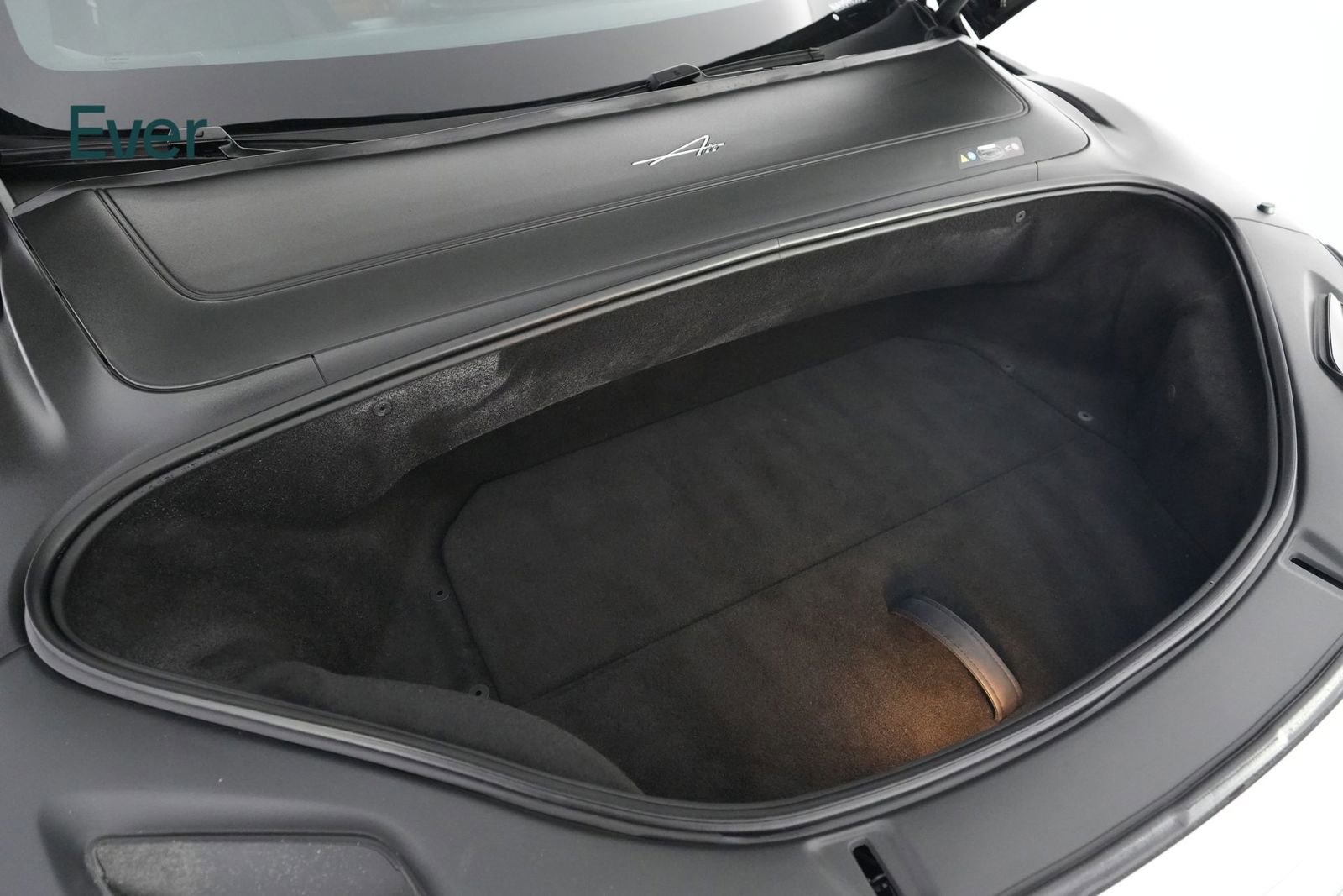 Used 2022 Lucid Air Grand Touring image 25