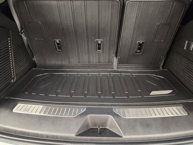 Used 2023 GMC Yukon Denali AWD/4WD image 35