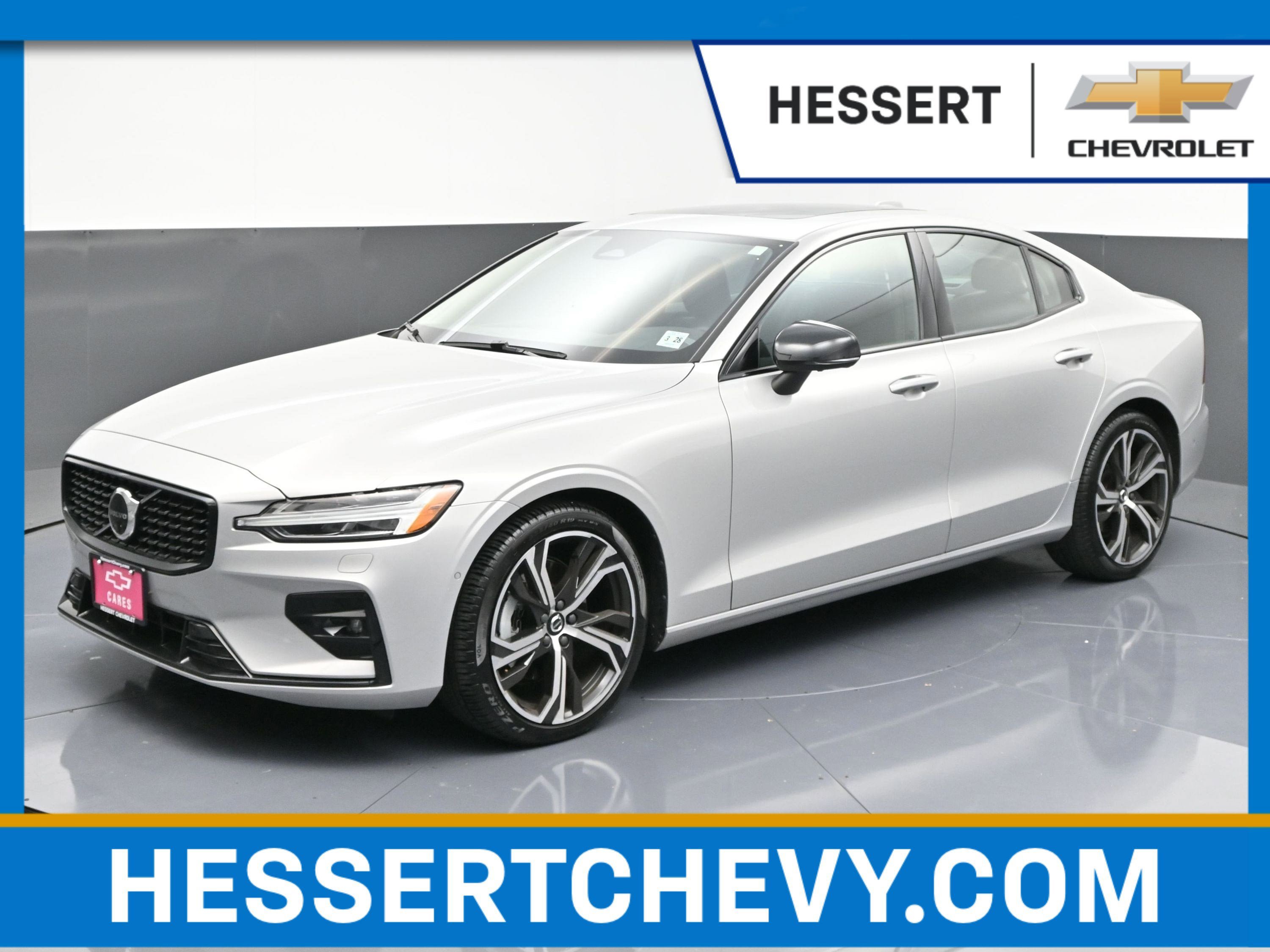Used 2023 Volvo S60 B5 Plus w/ Climate Package image 1