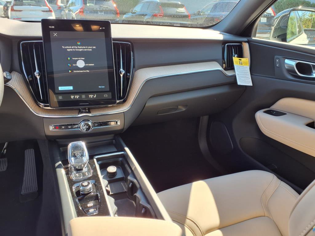 New 2026 Volvo XC60 B5 Plus w/ Protection Package Premier image 10