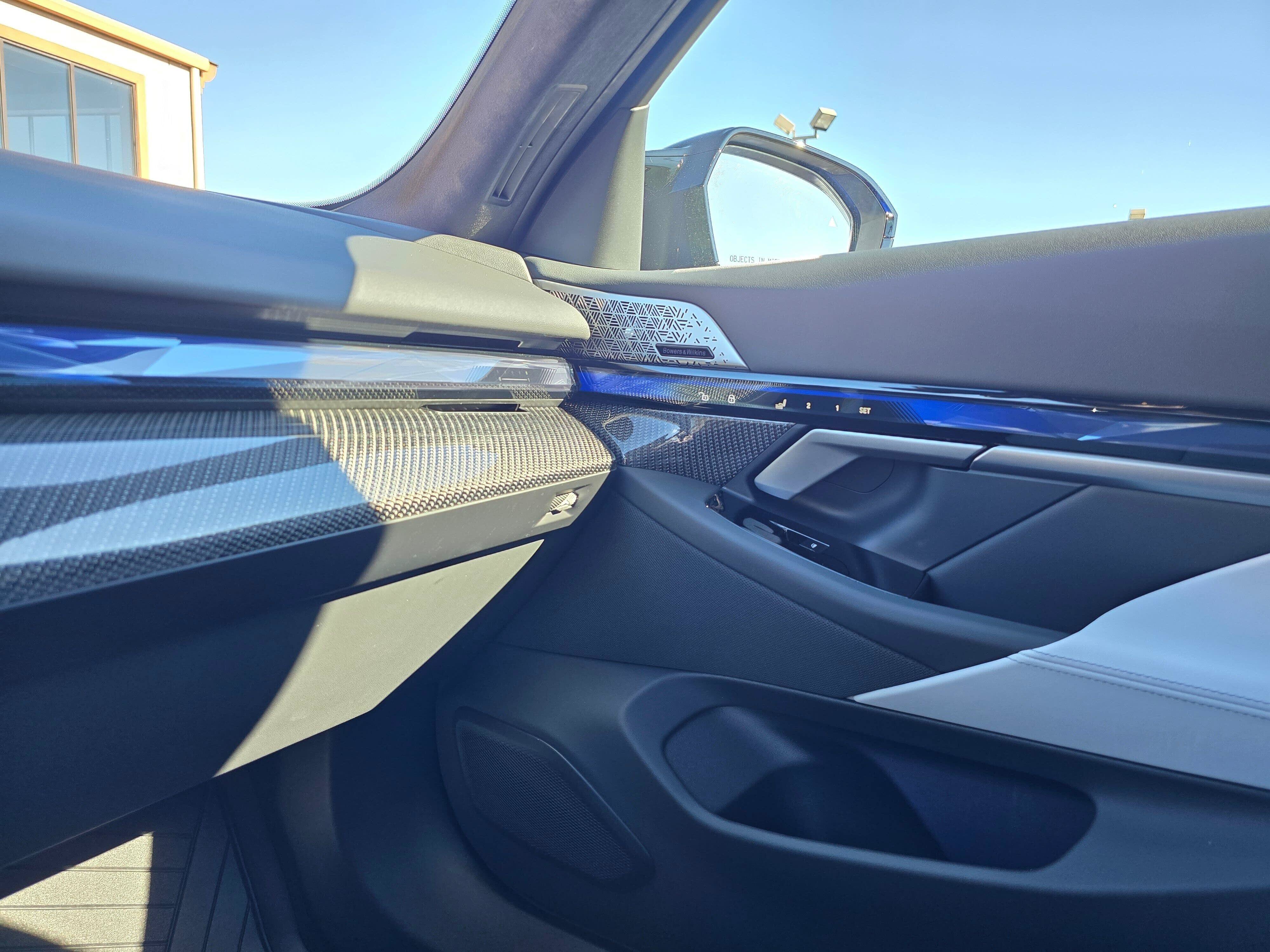 New 2027 BMW M5 Touring AWD/4WD image 26