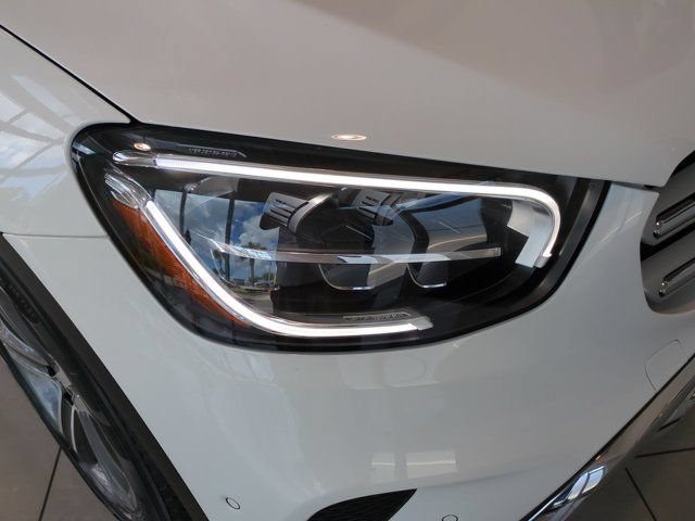 Certified 2021 Mercedes-Benz GLC 300 image 8