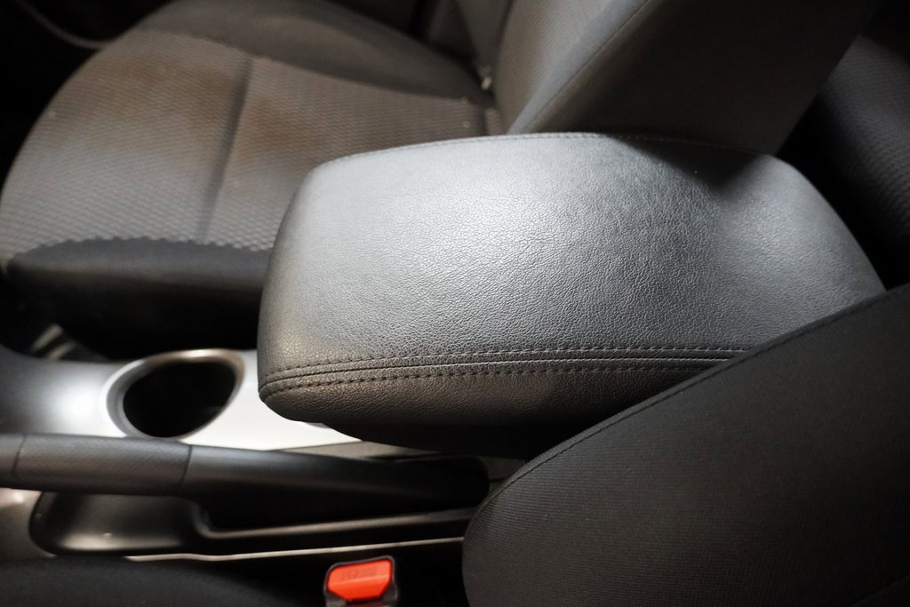 Used 2016 Nissan Juke S image 21