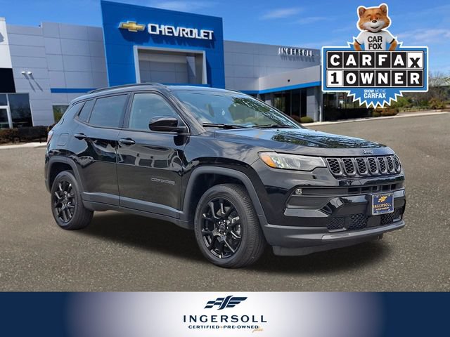 Used 2026 Jeep Compass Latitude w/ Quick Order Package 29K AWD/4WD video 1