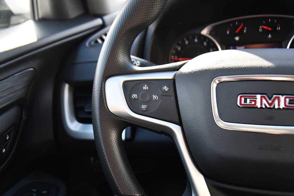 Used 2022 GMC Terrain SLE w/ Driver Convenience Package image 33