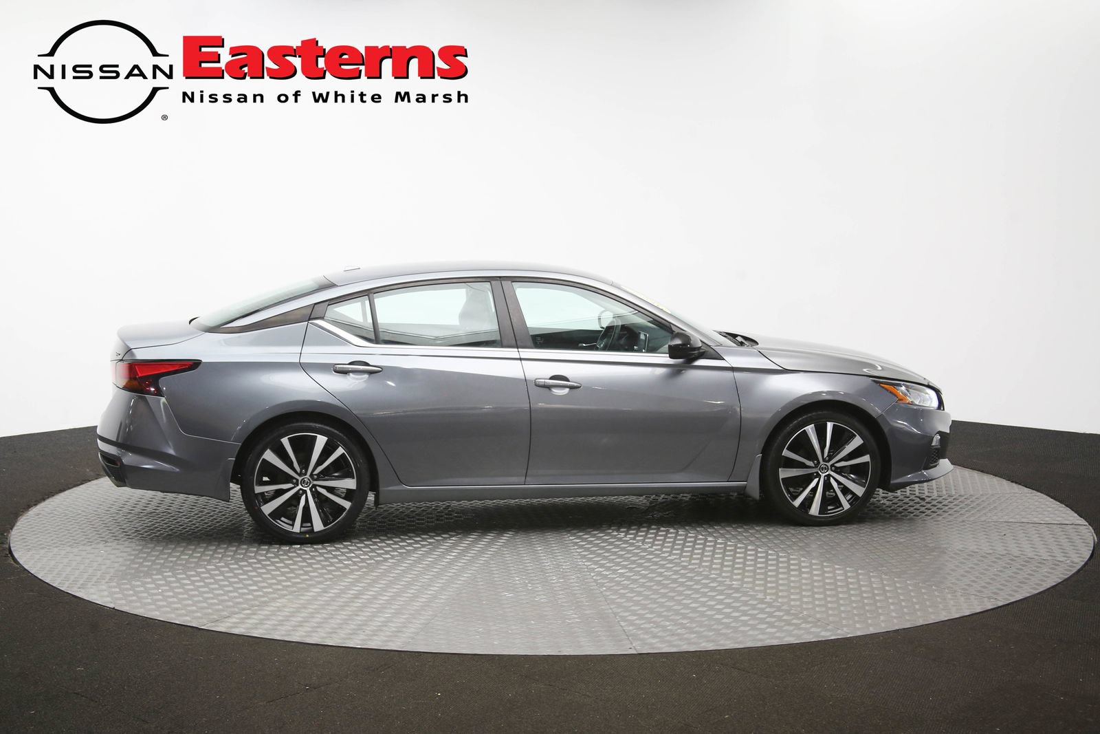 Used 2020 Nissan Altima 2.5 SR FWD image 43