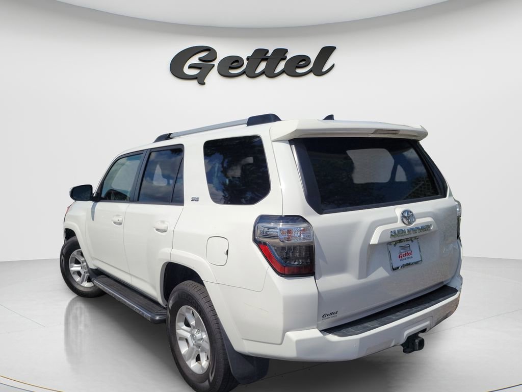Used 2021 Toyota 4Runner SR5 RWD image 4