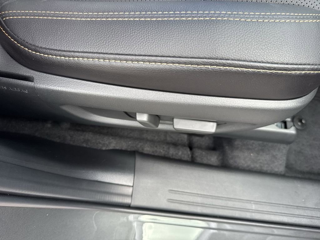 Certified 2025 MAZDA CX-90 3.3 Turbo w/ Preferred Package image 45