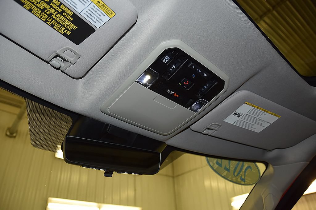 Used 2022 Toyota Tundra TRD Pro AWD/4WD image 30
