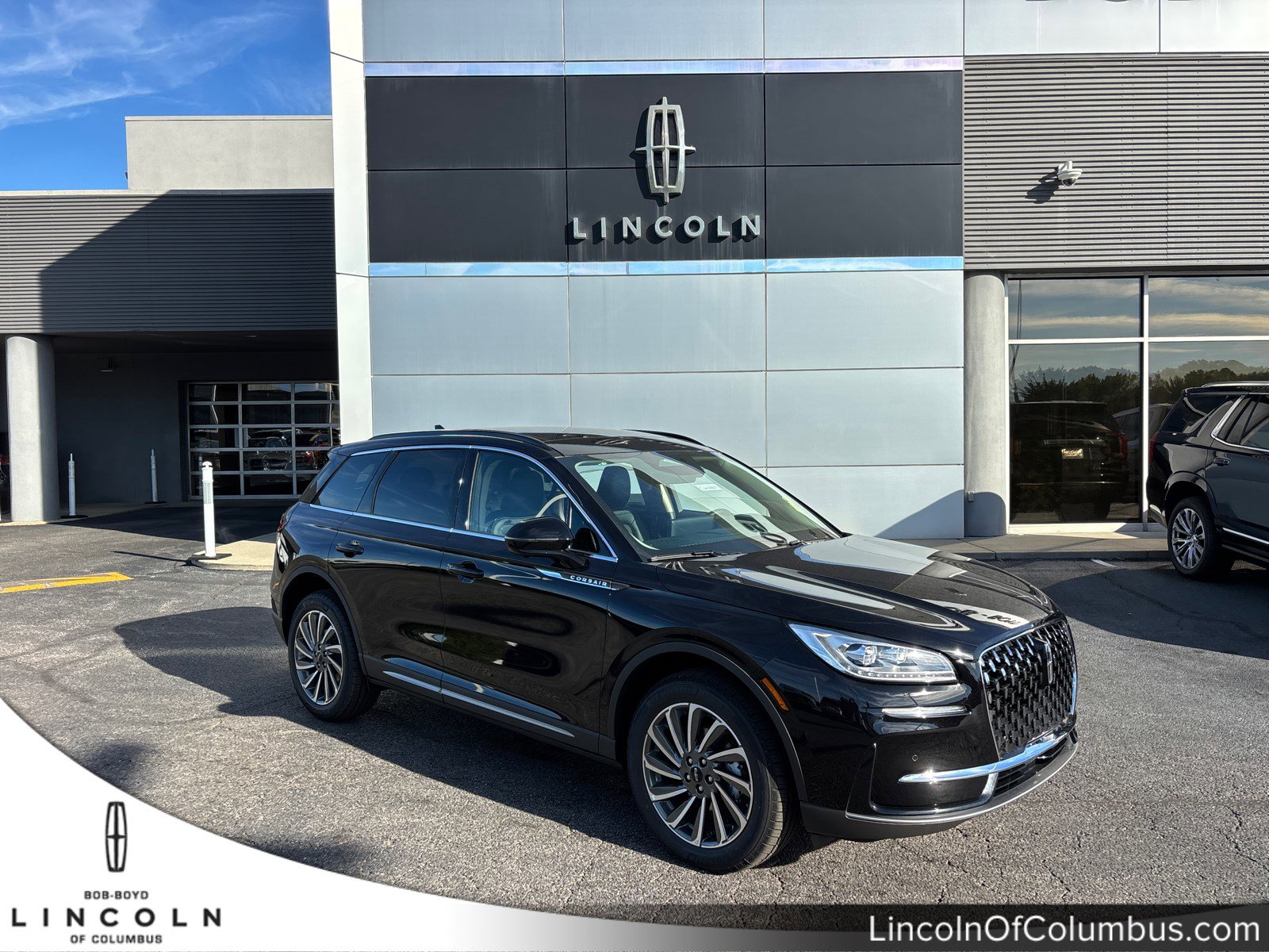 New 2026 Lincoln Corsair Reserve w/ Rear Removable Package Tray