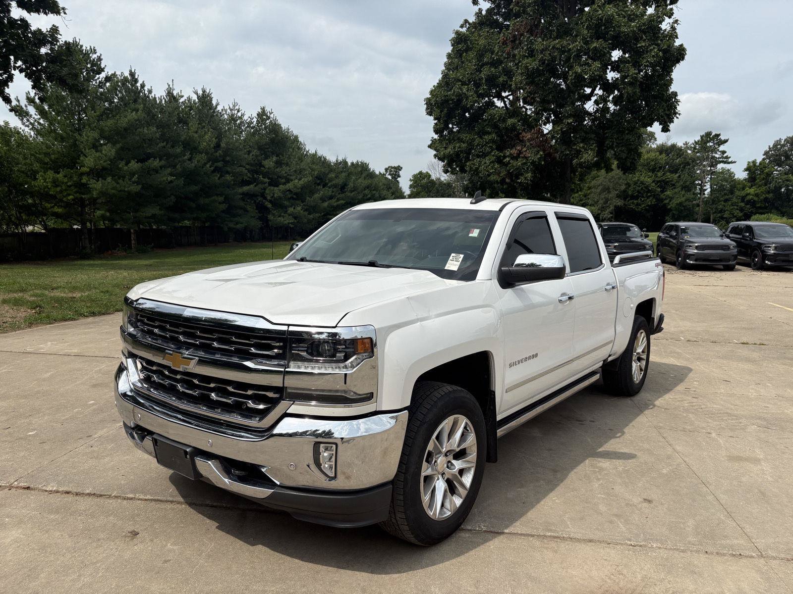 Used 2018 Chevrolet Silverado 1500 LTZ w/ Sport Package AWD/4WD image 20