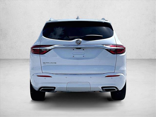 Used 2021 Buick Enclave Avenir w/ Avenir Technology Package AWD/4WD image 4