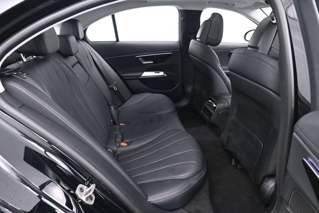 Used 2025 Mercedes-Benz E 350 Sedan image 17