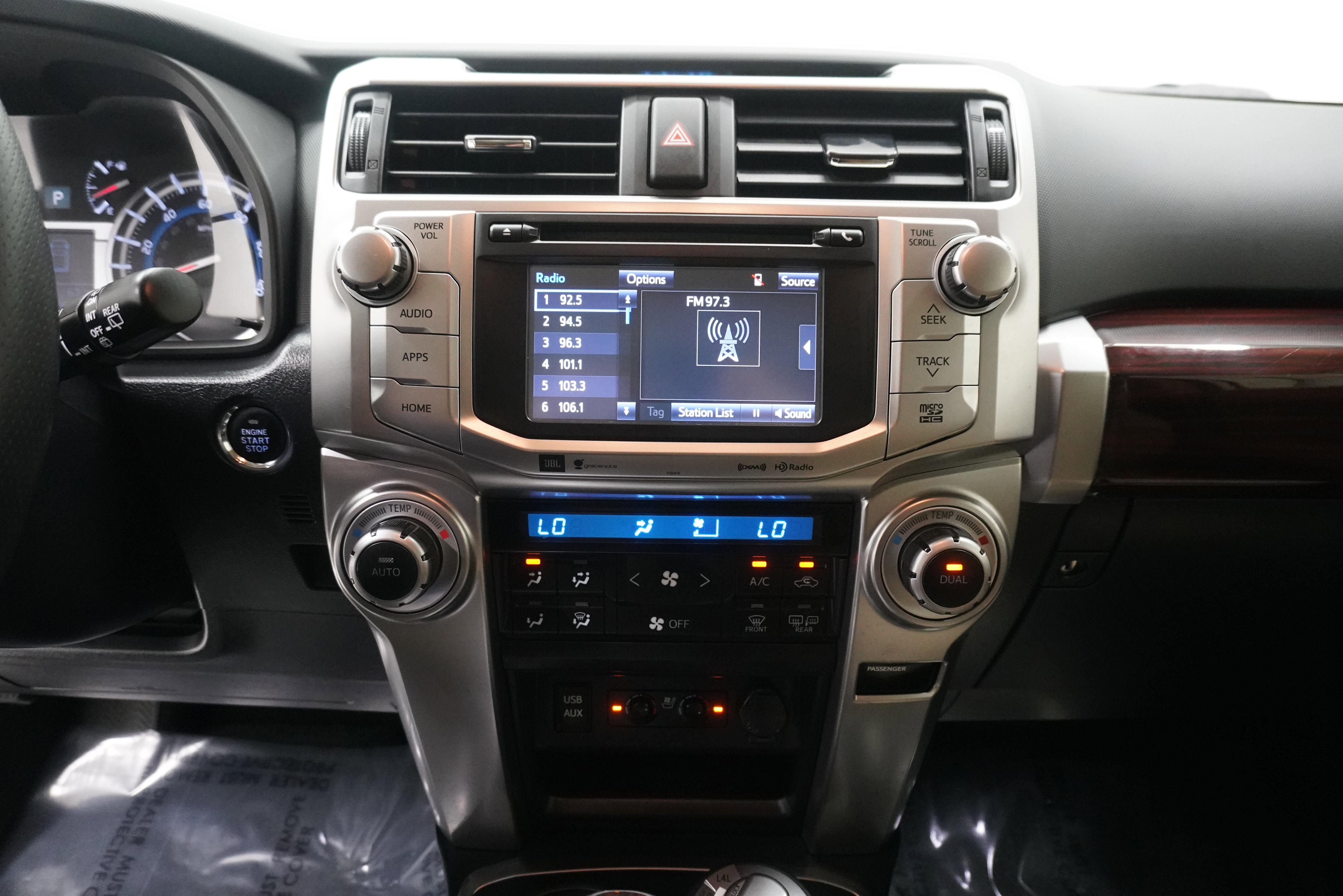 Used 2019 Toyota 4Runner Limited AWD/4WD image 22