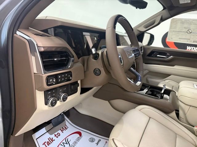 New 2026 GMC Yukon Denali w/ Denali Reserve Package AWD/4WD image 13
