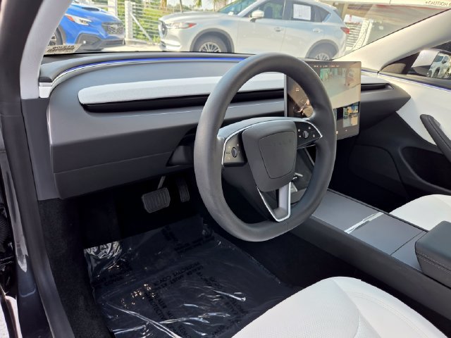 Used 2025 Tesla Model 3 Long Range RWD image 26