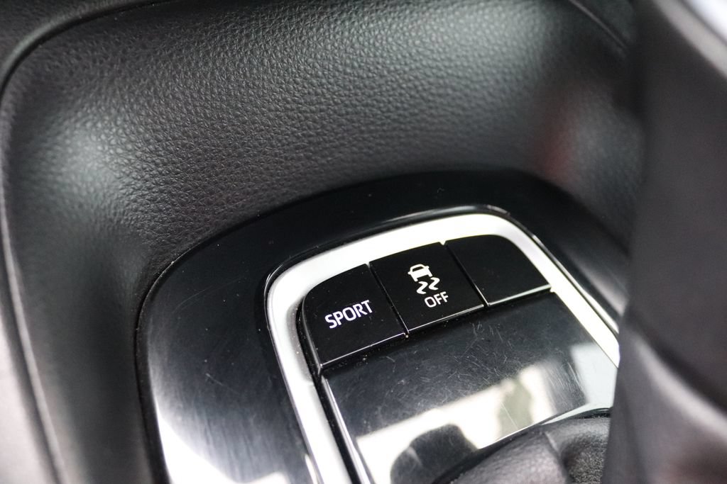 Used 2022 Toyota Corolla SE FWD image 17