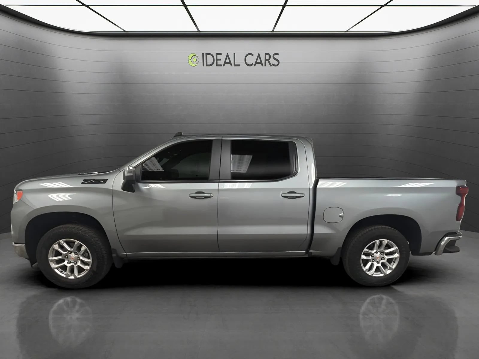 Used 2026 Chevrolet Silverado 1500 LT AWD/4WD image 8
