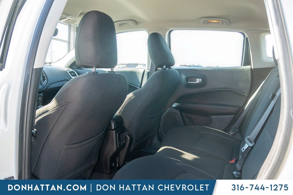 Used 2021 Jeep Compass Sport FWD image 16