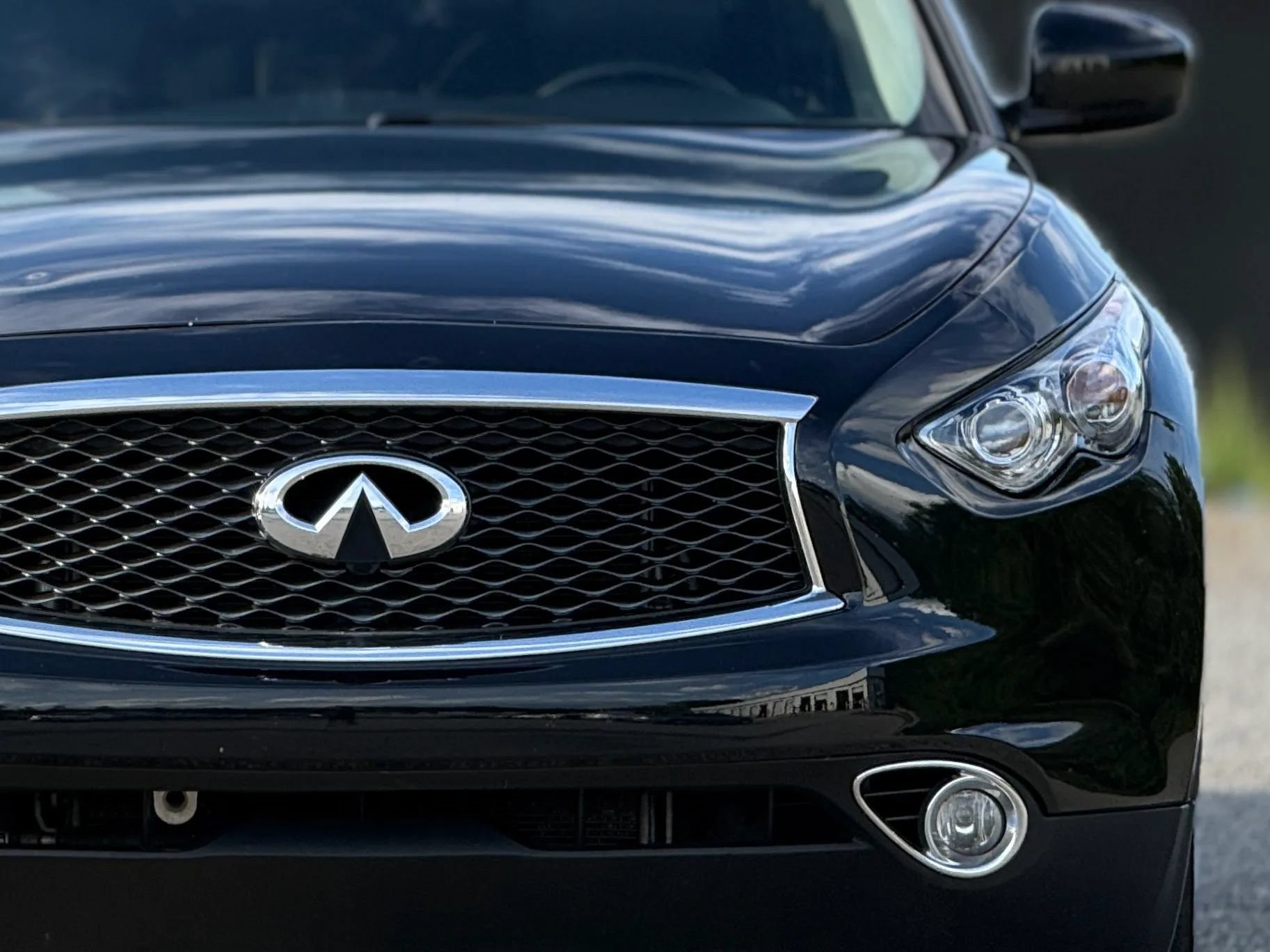 Used 2017 INFINITI QX70 AWD image 12